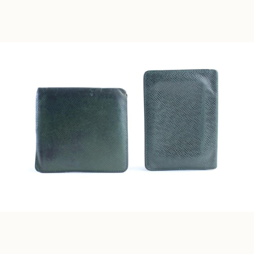 Louis Vuitton Taiga Wallet And Card Case Set